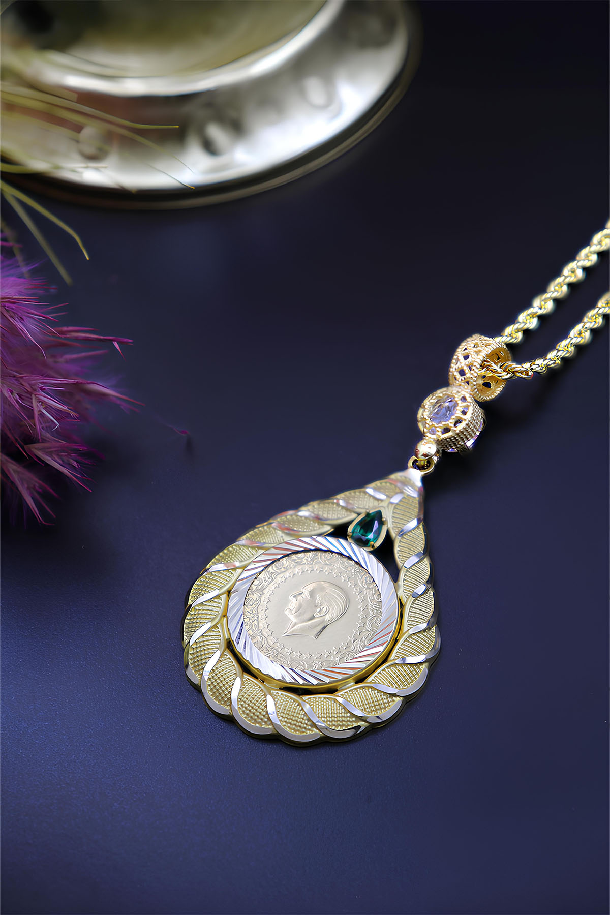 22 Ayar Çeyrek Altınlı 14 Ayar Altın Kolye 22 Ayar Çeyrek Altınlı 14 Ayar Altın Kolye