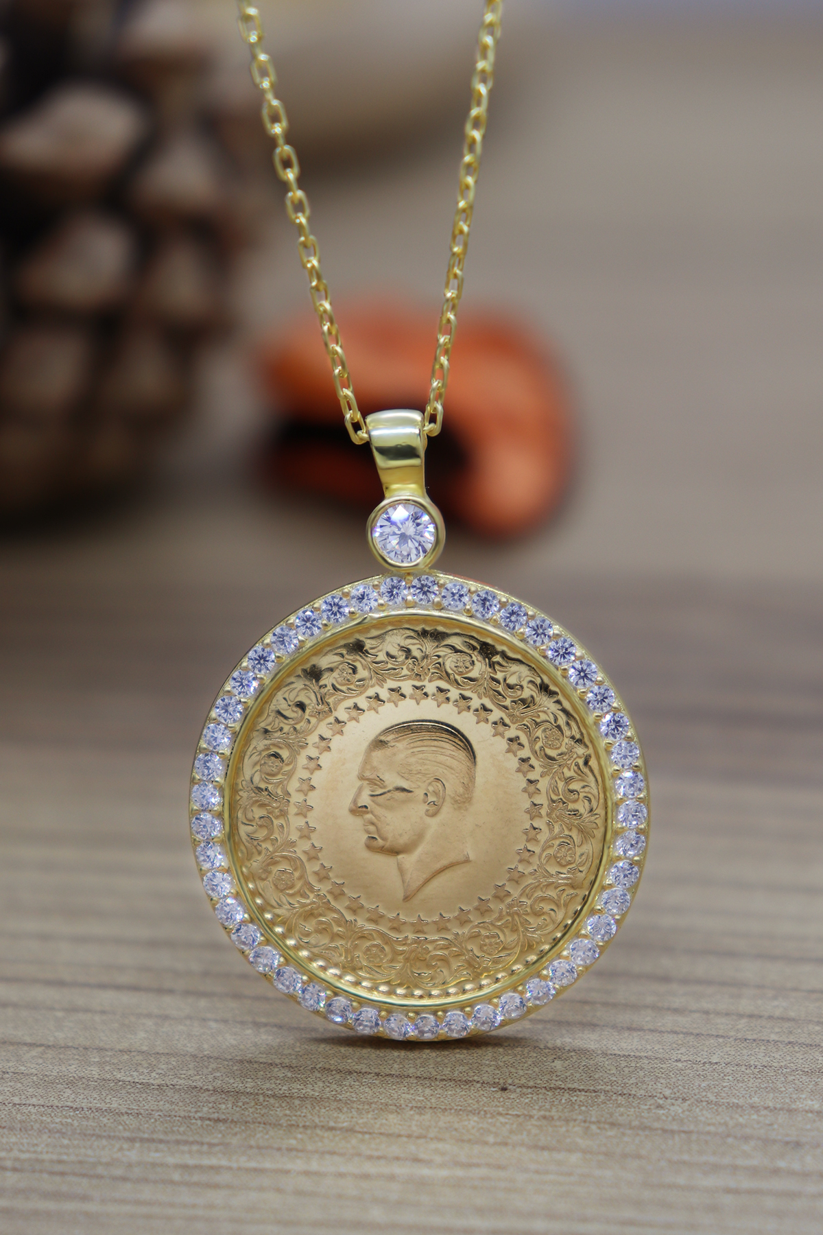 22 Ayar Çeyrek Altınlı 925 Ayar Gümüş Kolye 22 Ayar Çeyrek Altınlı 925 Ayar Gümüş Kolye