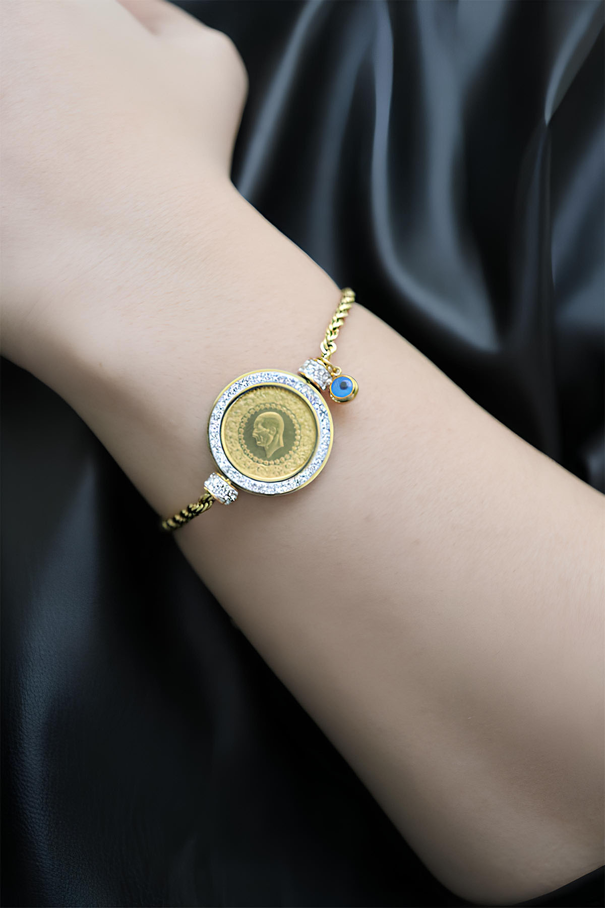 22 Ayar Çeyrek Altınlı Çelik Bileklik 22 Ayar Çeyrek Altınlı Çelik Bileklik