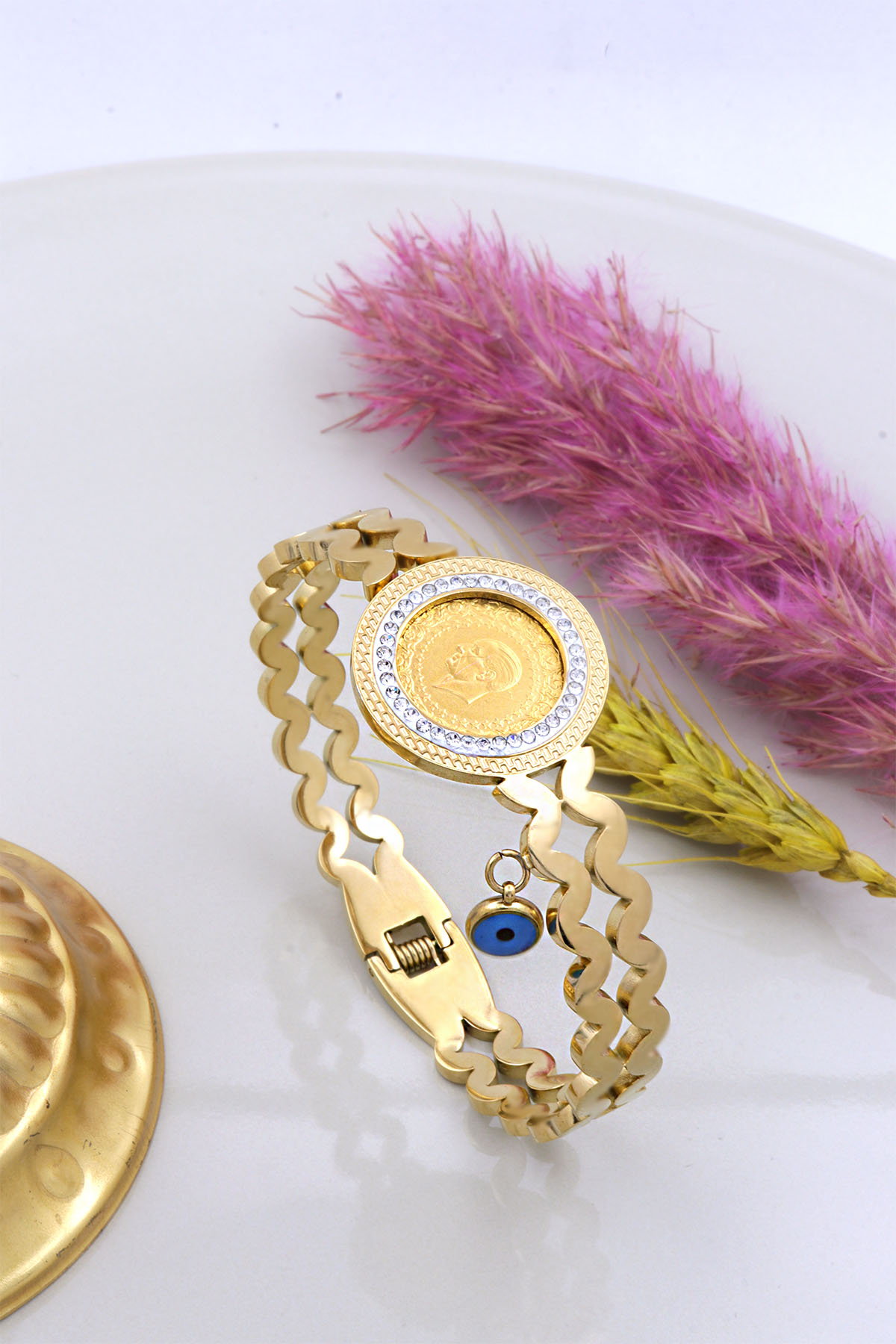 22 Ayar Çeyrek Altınlı Çelik Kelepçe Bileklik 22 Ayar Çeyrek Altınlı Çelik Kelepçe Bileklik