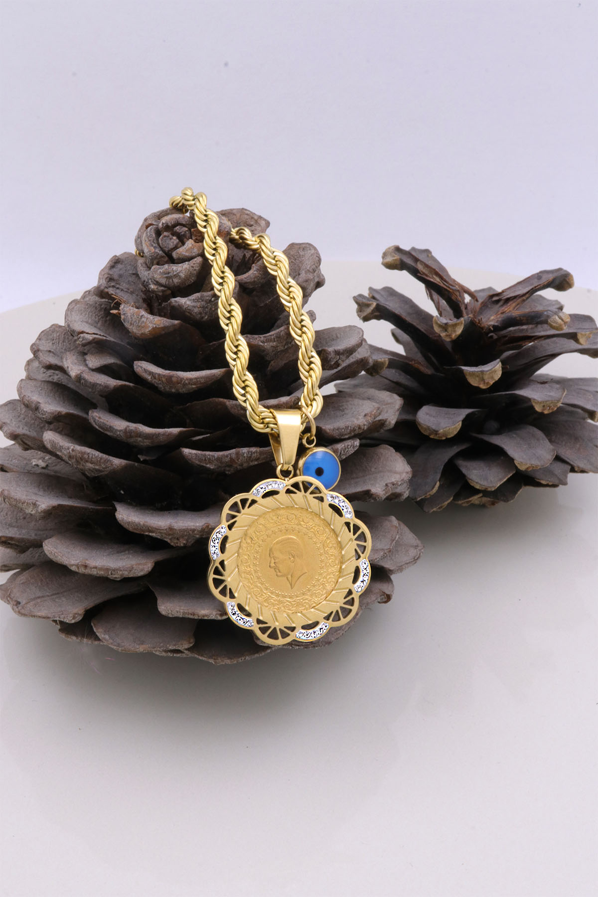 22 Ayar Çeyrek Altınlı Çelik Kolye 22 Ayar Çeyrek Altınlı Çelik Kolye