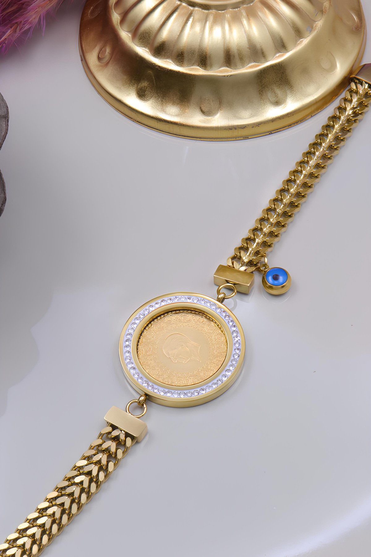 22 Ayar Çeyrek Altınlı Çelik Zincirli Bileklik 22 Ayar Çeyrek Altınlı Çelik Zincirli Bileklik