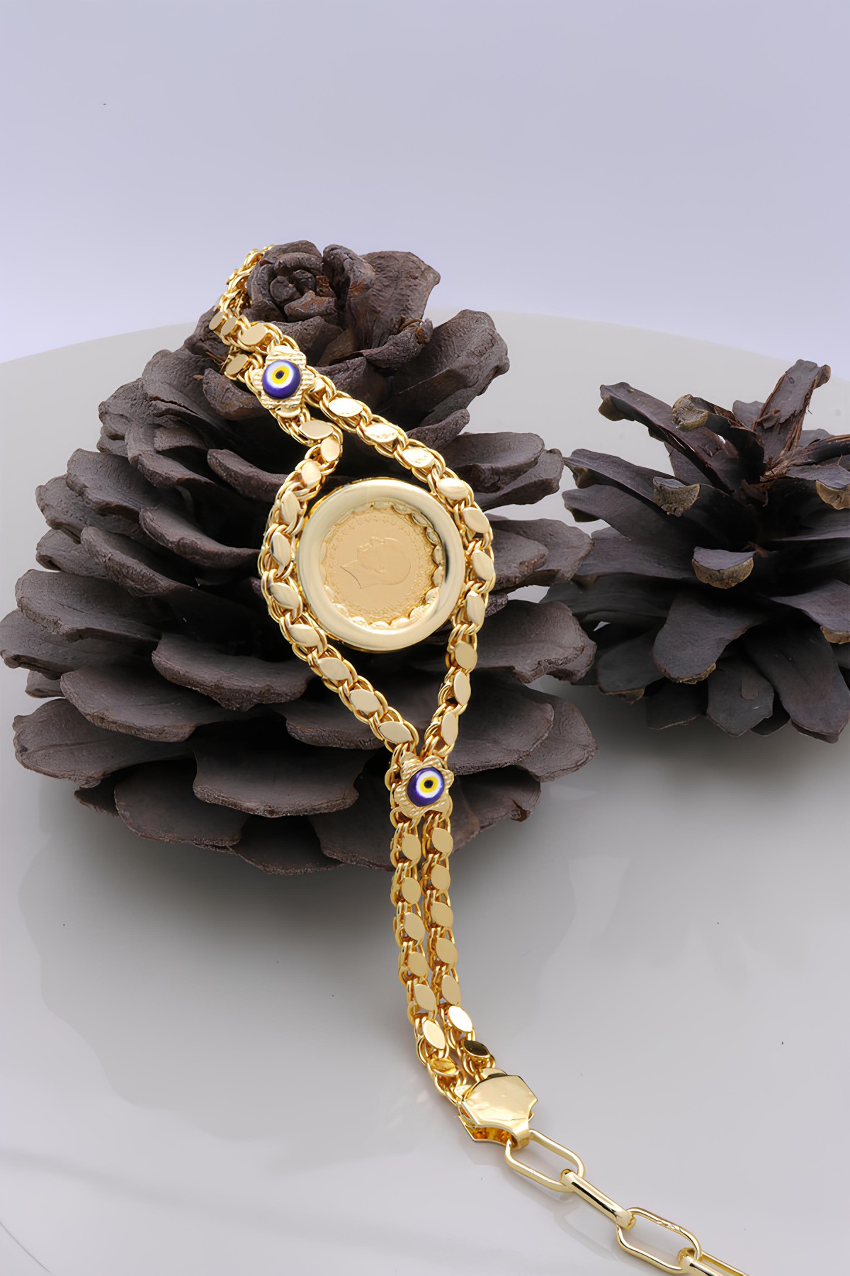 22 Ayar Çeyrek Altınlı Nazar Boncuklu Bileklik 22 Ayar Çeyrek Altınlı Nazar Boncuklu Bileklik