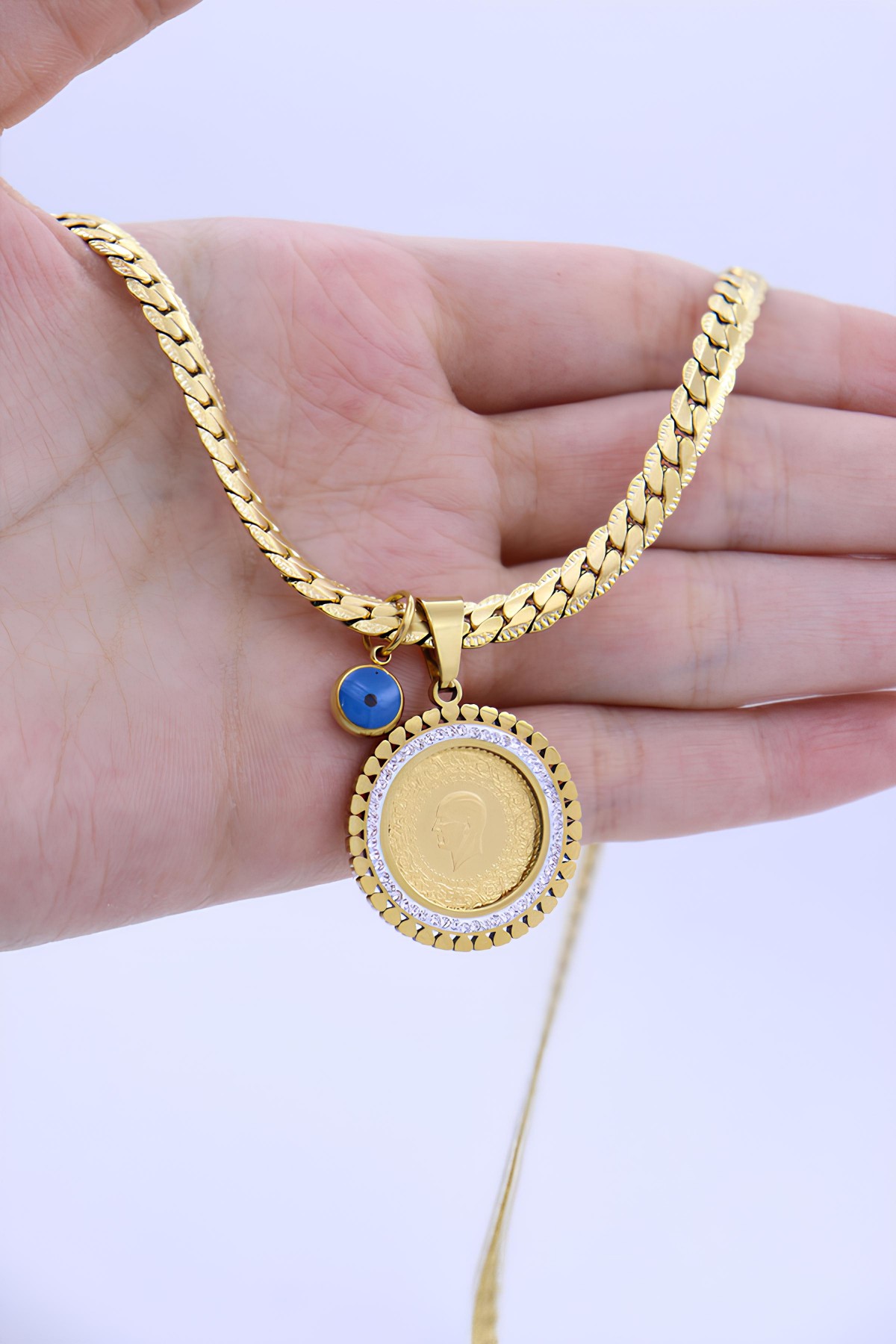 22 Ayar Çeyrek Altınlı Yassı Zincirli Çelik Kolye 22 Ayar Çeyrek Altınlı Yassı Zincirli Çelik Kolye