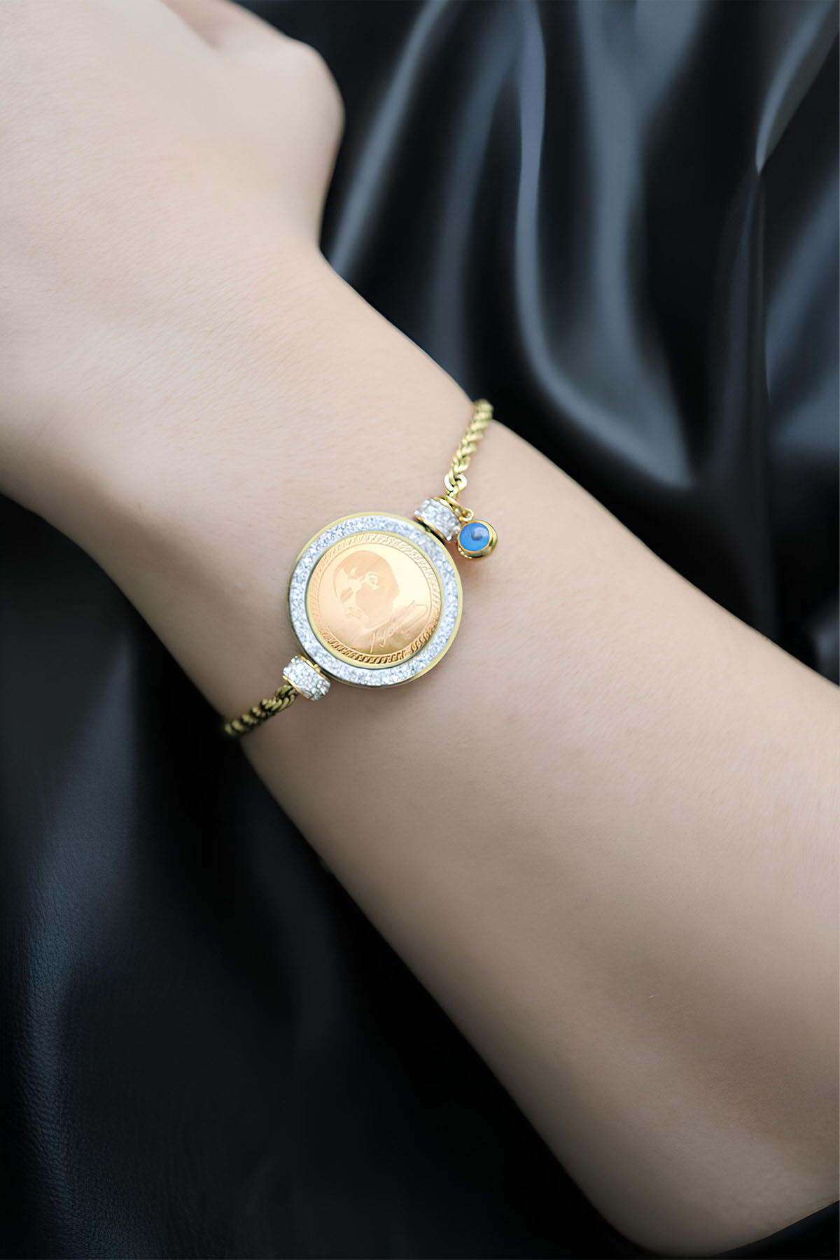 22 Ayar Gram Altınlı Çelik Bileklik 22 Ayar Gram Altınlı Çelik Bileklik