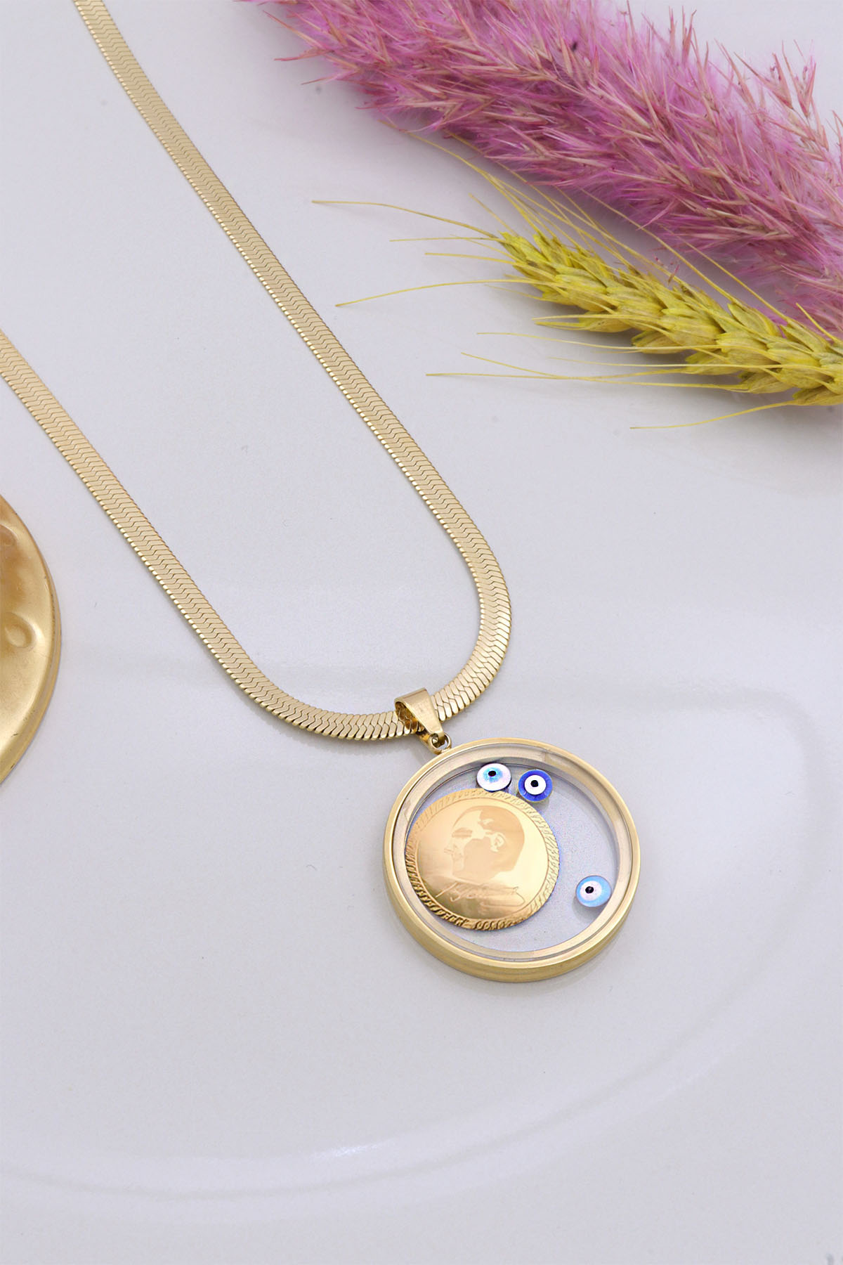 22 Ayar Gram Altınlı Çelik Kolye 22 Ayar Gram Altınlı Çelik Kolye