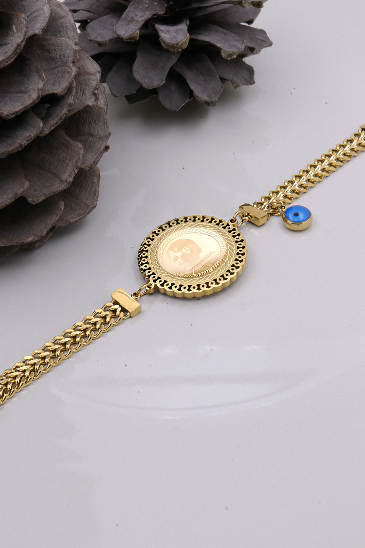 22 Ayar Gram Altınlı Çelik Bileklik 22 Ayar Gram Altınlı Çelik Bileklik